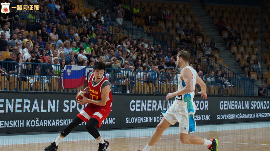 太阳关键时刻失误不断，球队憾负对手，加入日本.