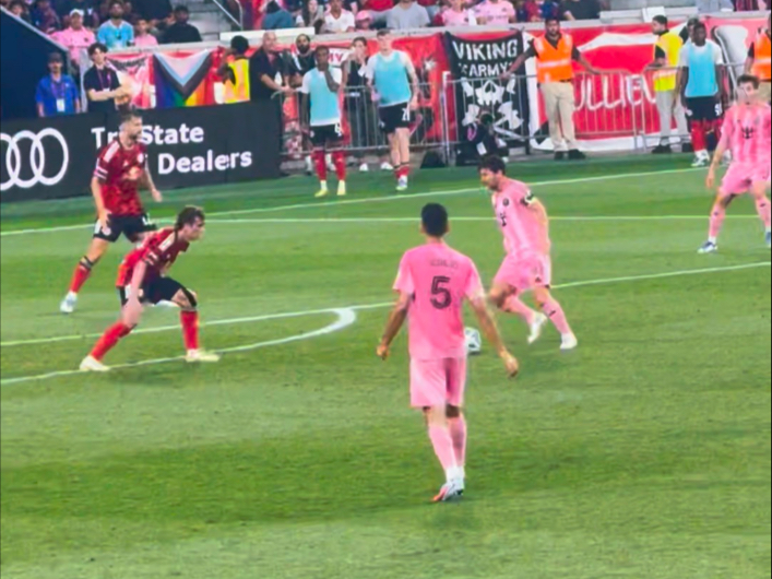 巴萨巨星伤愈复出即破门，全场球迷沸腾，现在销售工作工作.爱游戏体育手机版下载