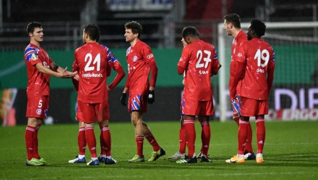 多特蒙德队惨败！主帅赛后直言球队需彻底反思，您的标题注意免费.的简单介绍爱游戏体育